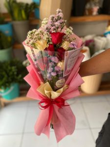 Buket Bunga Valentine / Wedding – Buket Sedang bangil