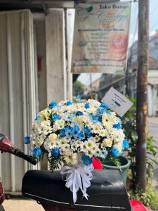 Buket Meja Hias Ucapan – Bunga Pasuruan Bangil