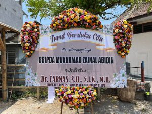 Karangan Bunga Duka Cita 4 Titik Bunga